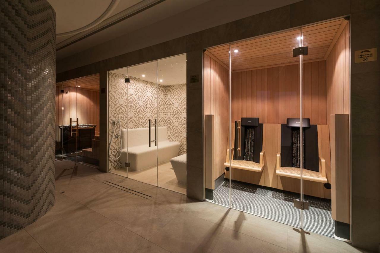 Palace Art Hotel פזינוק מראה חיצוני תמונה